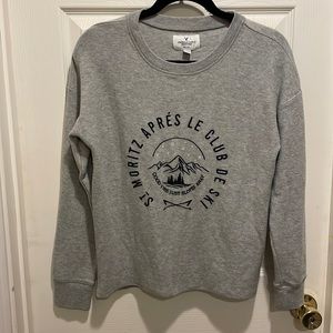American Eagle graphic ski sweatshirt